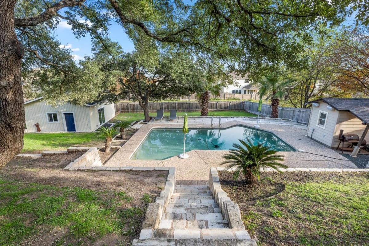 Spacious Retreat W Private Pool & Plenty Of Space Villa Austin Exterior foto